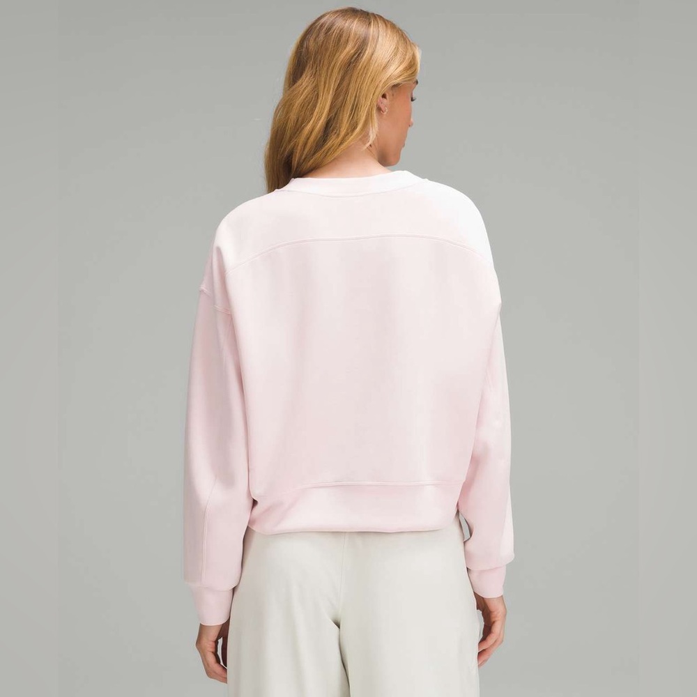 Lululemon Softstreme Perfectly Oversized Cropped Crew - Picture 3 of 9